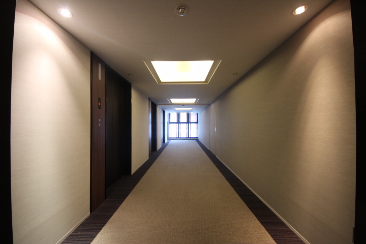 堂島ザ・レジデンスマークタワーの内廊下